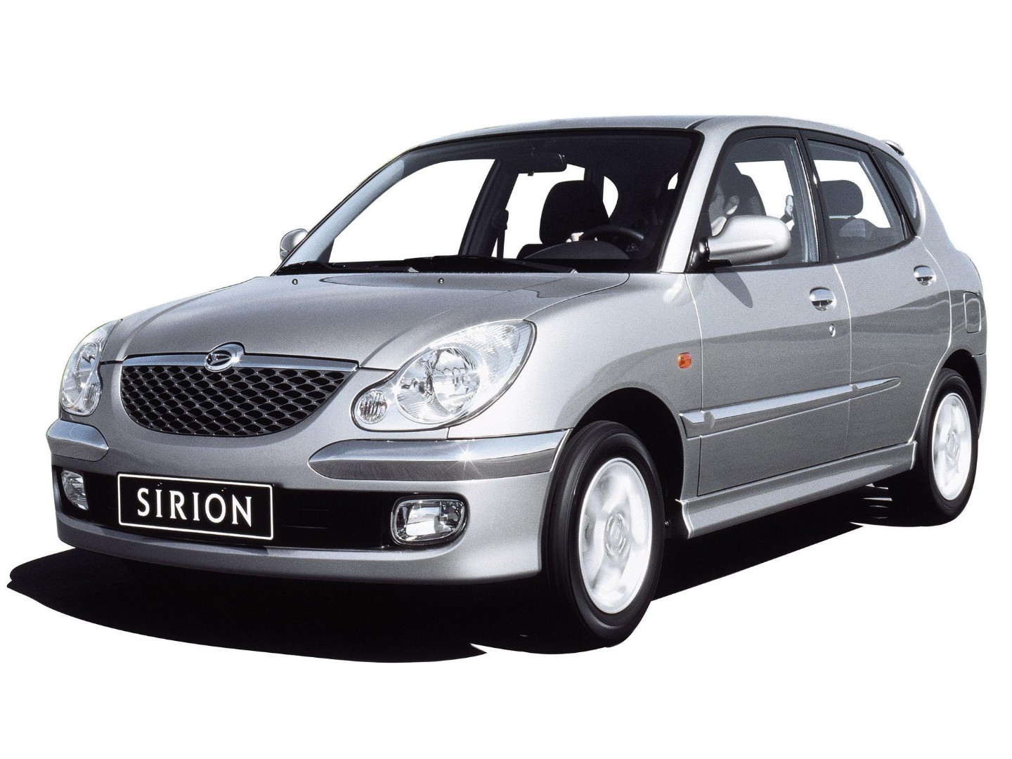 Daihatsu Sirion (M100), 1998-2004